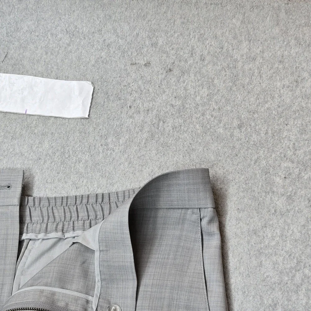 Alfani Men Pants 40W 30L Grey Dress Pants ALFATECH Zipper Button Relaxed 30